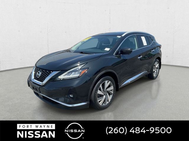 2019 Nissan Murano SL in Magnetic Black Pearl — front three-quarter view