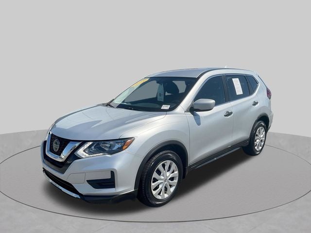 2018 Nissan Rogue — interior view